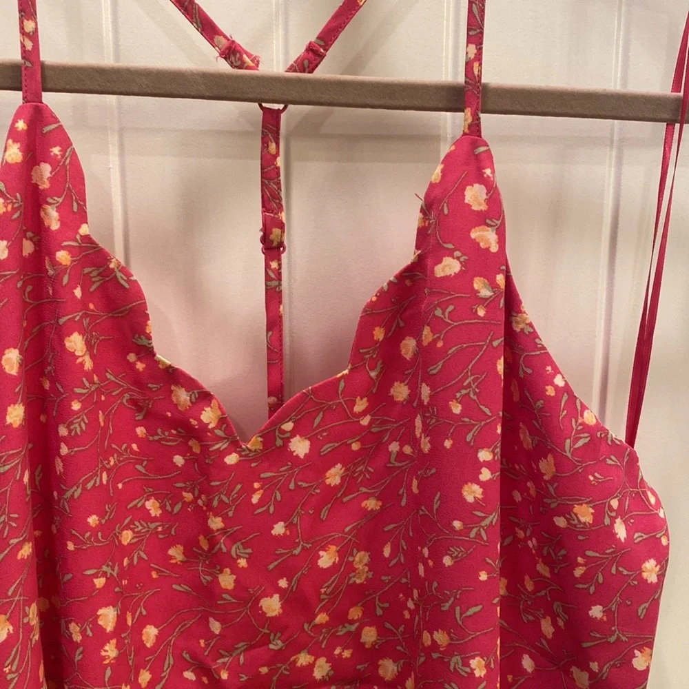 Stitch Fix tank with scallop detail - Picture 2 of 5